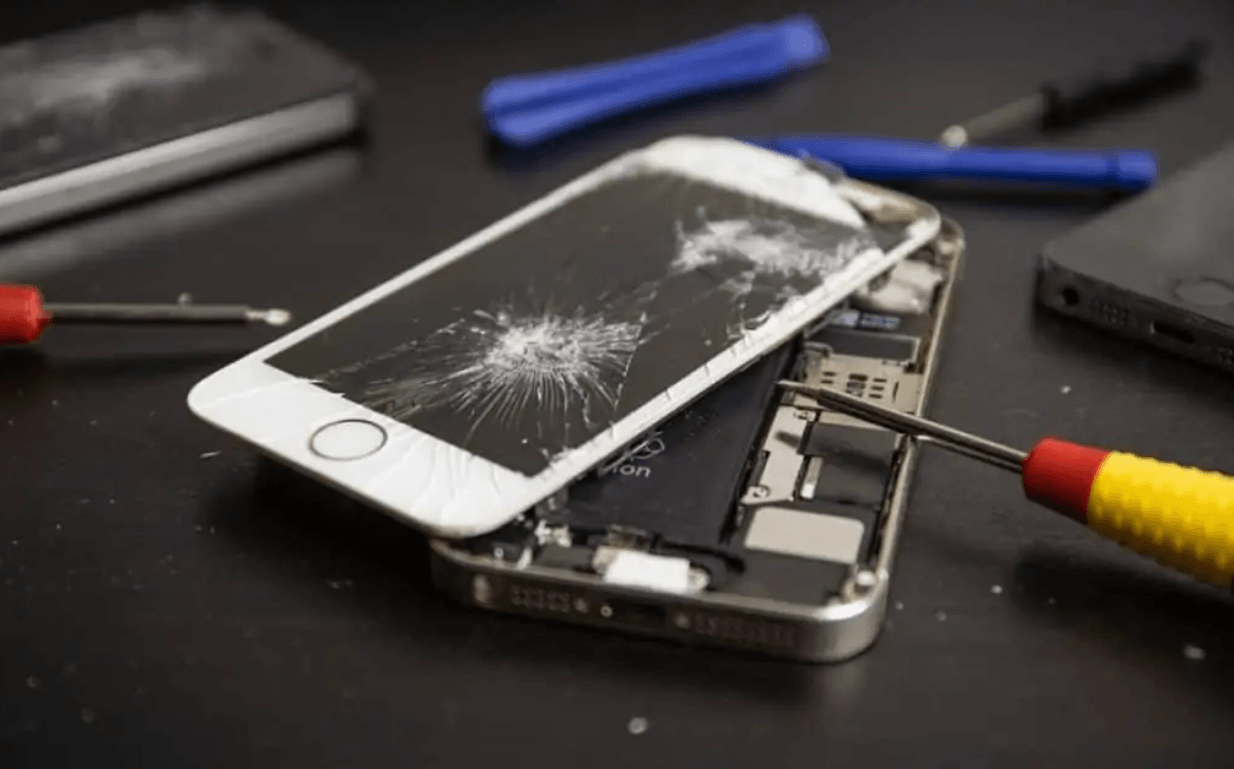 iPhone Repair Near You: How to Find Trusted Technicians Fast